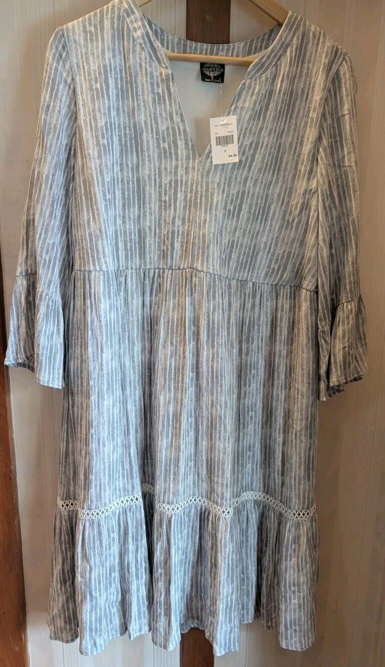 NWT Calstyle A Lined Gray Stripped Dress Women's Small $45